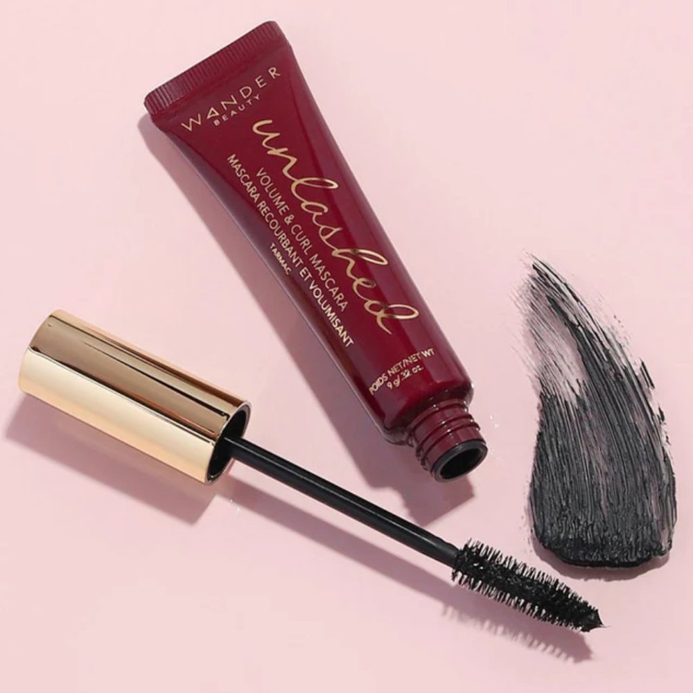 🌸 NWT Wander Beauty Unlashed Volume and Curl Mascara in Black